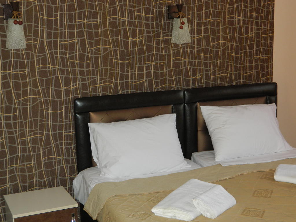 Hotel Iberia Batumi Room photo
